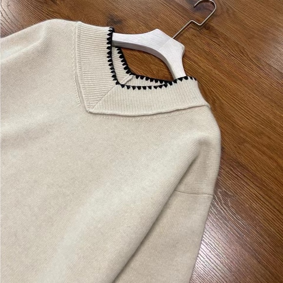 S MaxMara 100% cashmere V-neck sweater - Picture 3 of 10